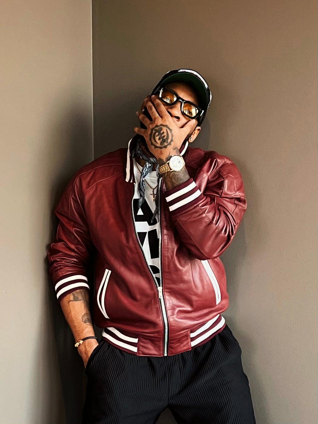 How to Style a Black Bomber Jacket for Men: Fashion Guide - Primeleathershop