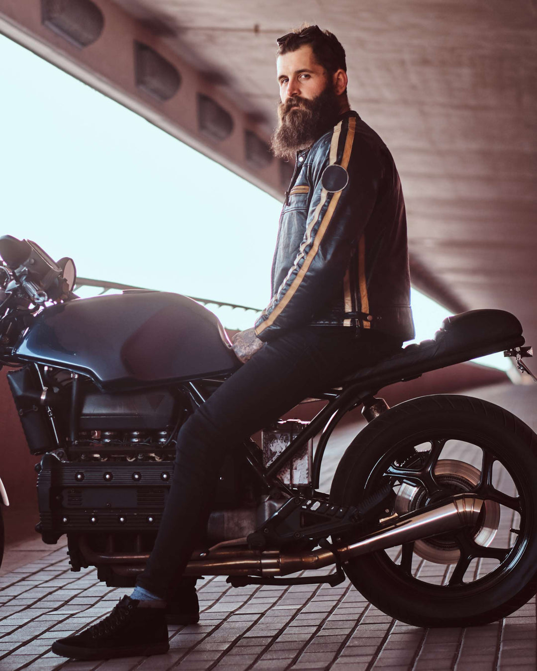 SPRING SEASON LEATHER JACKET MEN & WOMEN